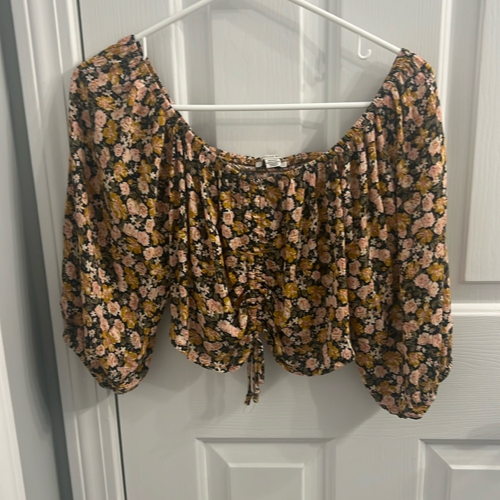 American Eagle Floral Top